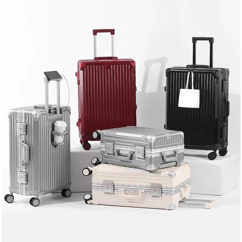 Elegancka walizka twarda unisex z ramą aluminiową, 4 kółkami i zamkiem TSA, idealna na stabilną podróż.