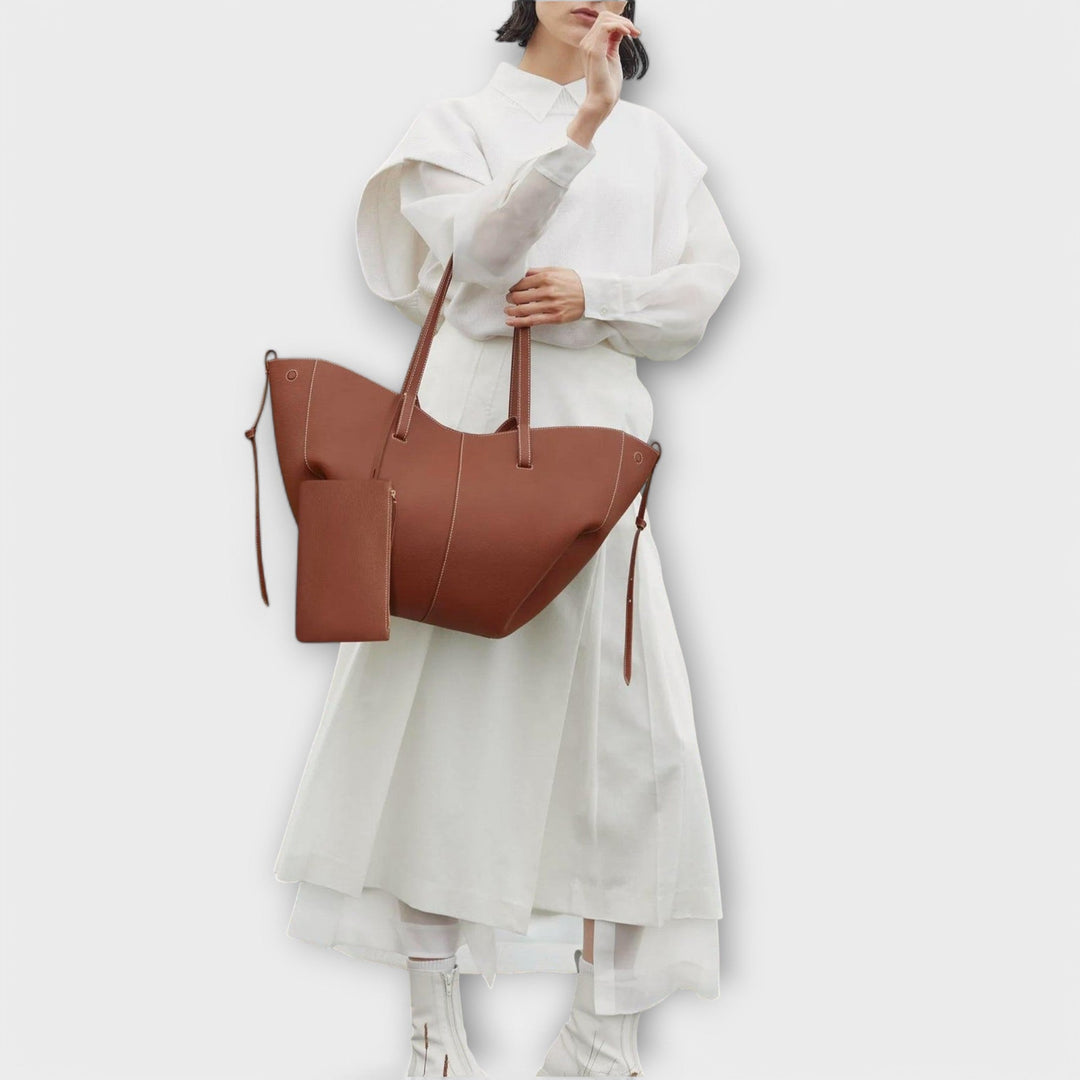 Klasyczna torebka damska shopper w minimalistycznym stylu