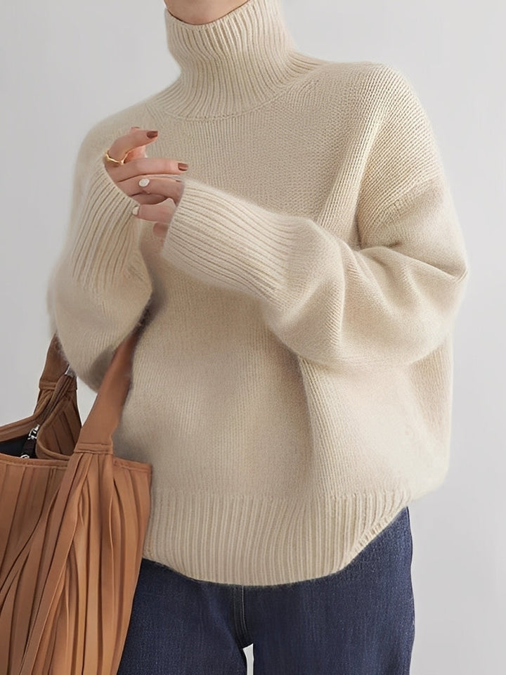 Elegancki sweter golf damski, idealny do biura i na casualowe wyjścia. Ciepła odzież damska jesień zima.