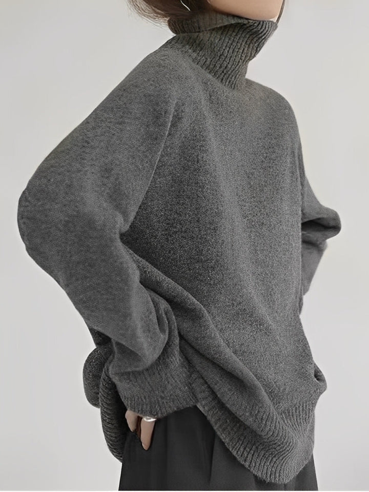 Modny golf damski z kolekcji jesień/zima. Elegancki sweter, który łączy styl i komfort w chłodne dni.