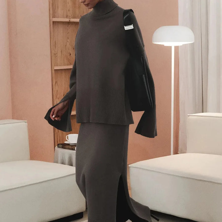 Damski golf oversize z eleganckiego kompletu dzianinowego. Wygodny styl na jesień i zimę, modna dzianina.