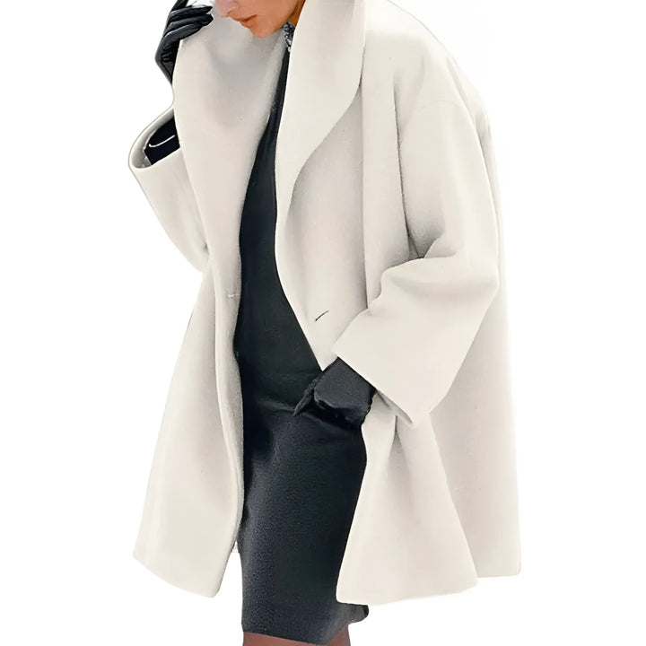 Damski elegancki płaszcz zimowy typu trench, uniwersalna odzież na jesień i zimę. Stylowy i modny.