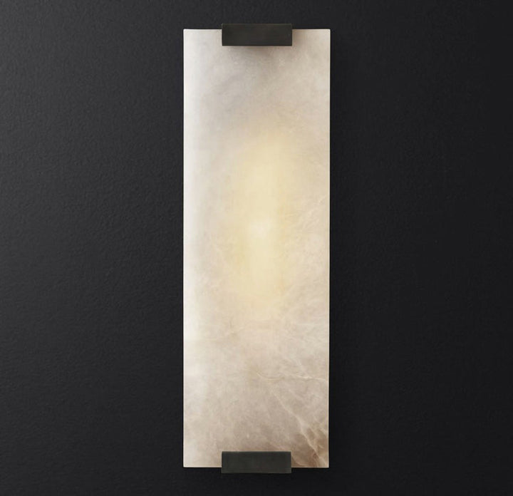 Elegancki kinkiet Roux Alabaster do sypialni, nastrojowe oświetlenie, mosiężne wykończenie.