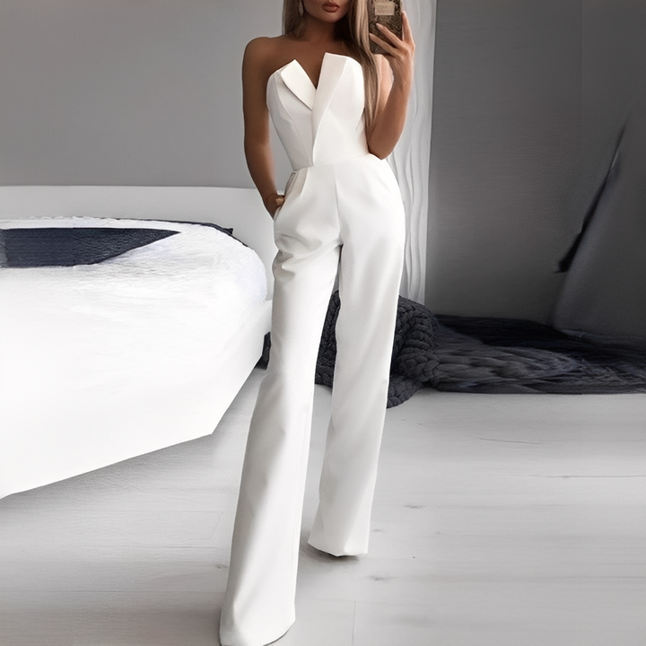Elegancki kombinezon damski na wieczorne wyjścia. Modny styl idealny na przyjęcia i specjalne okazje.