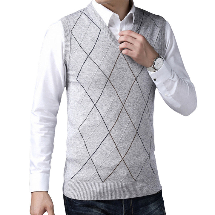 Męski sweter bez rękawów w modną kratę. Elegancki sweter z dekoltem V, idealny do warstwowych stylizacji.