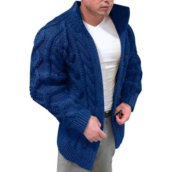 Uniwersalny, komfortowy sweter męski w serek, doskonały do casualowych i eleganckich stylizacji. Modna odzież męska.