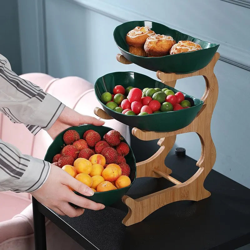 Elegancki organizer na owoce. Nowoczesny wielopoziomowy kosz. Stylowe przechowywanie w kuchni i jadalni.
