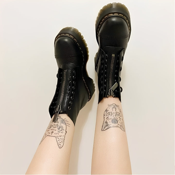 Komfortowe damskie buty na obcasie w kolorze czarnym. Stylowe i eleganckie, idealne na każdą okazję.