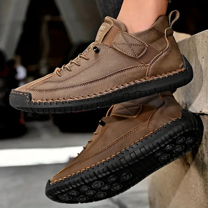 Damskie sneakersy wsuwane, oddychające i lekkie. Idealne obuwie na lato, zapewniające komfort i styl.