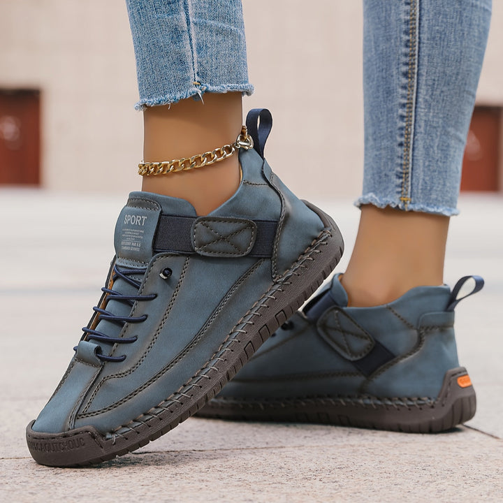 Nowoczesne damskie sneakersy, wsuwane. Stylowe, przewiewne i modne obuwie z amortyzacją, na każdą okazję.