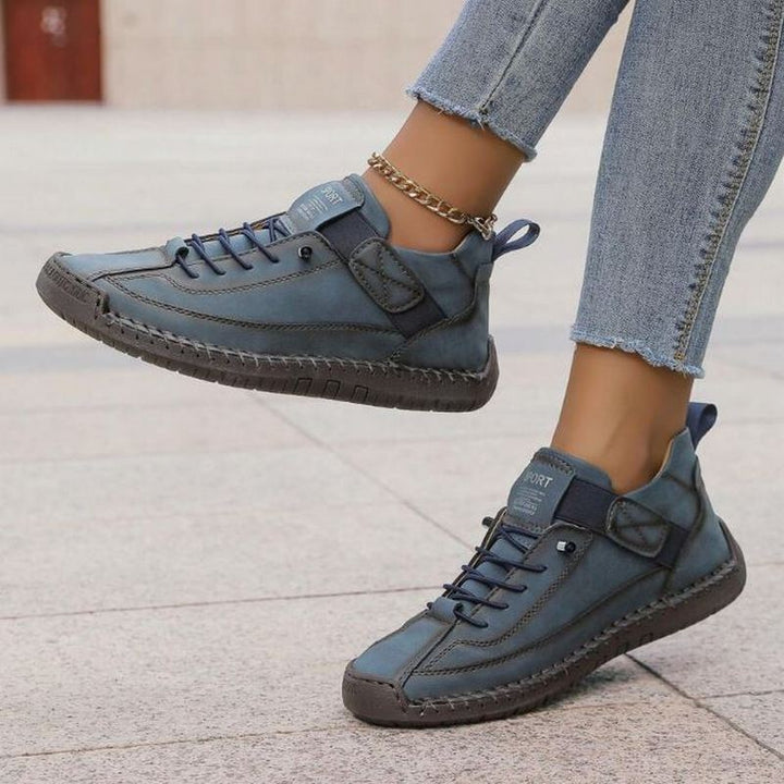 Lekkie i oddychające damskie sneakersy wsuwane. Komfortowe obuwie sportowe, ale eleganckie, idealne na lato.