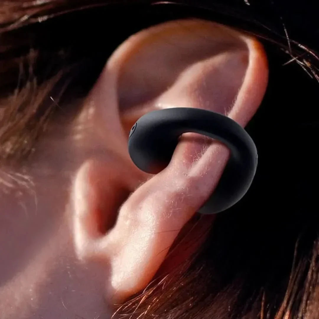 Czarne słuchawki douszne bezprzewodowe Bluetooth Ear Clip unisex, z wygodnym klipsem na ucho.
