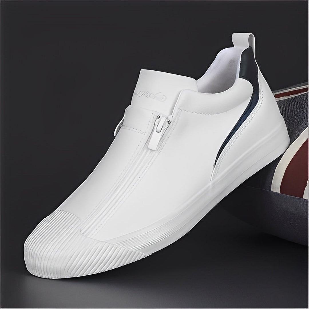 Modne męskie buty Marcus z podwójnym zamkiem. Wygodne obuwie z wysokim komfortem, idealne do jesiennych stylizacji.