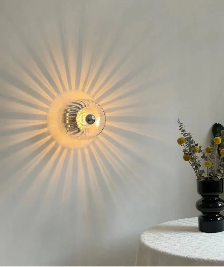 Nowoczesna lampa ścienna LED, geometryczna, oświetlenie do korytarza, minimalistyczny akcent świetlny.