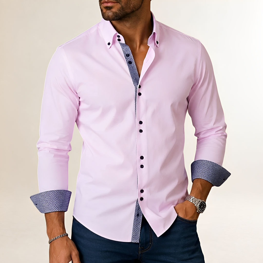 Męska koszula slim fit w kolorze różowym z kontrastowym kołnierzem i mankietami