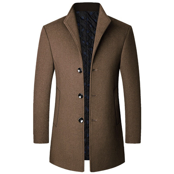 Męski elegancki płaszcz trench w kolorze khaki z guzikami
