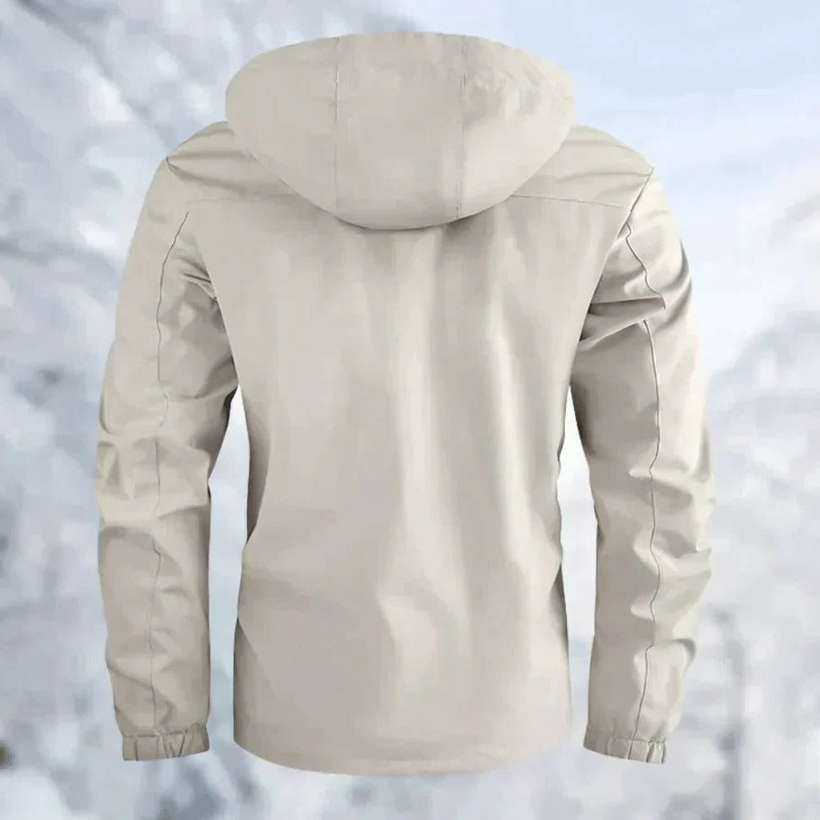 Regulowany kaptur męskiej kurtki wiatroszczelnej outdoor
