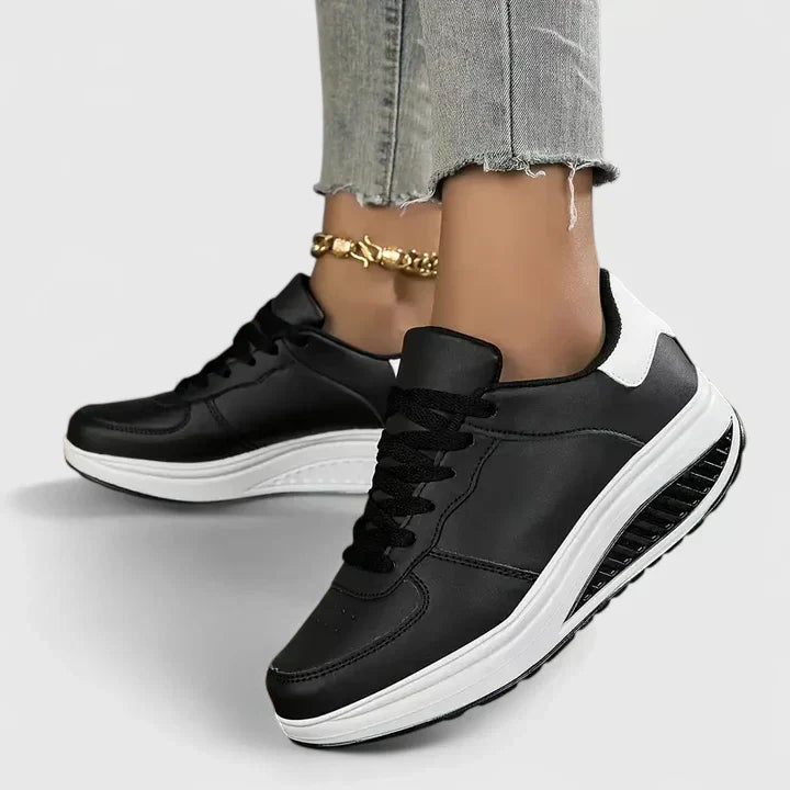Skórzane sneakersy damskie w białym kolorze, idealne obuwie codzienne