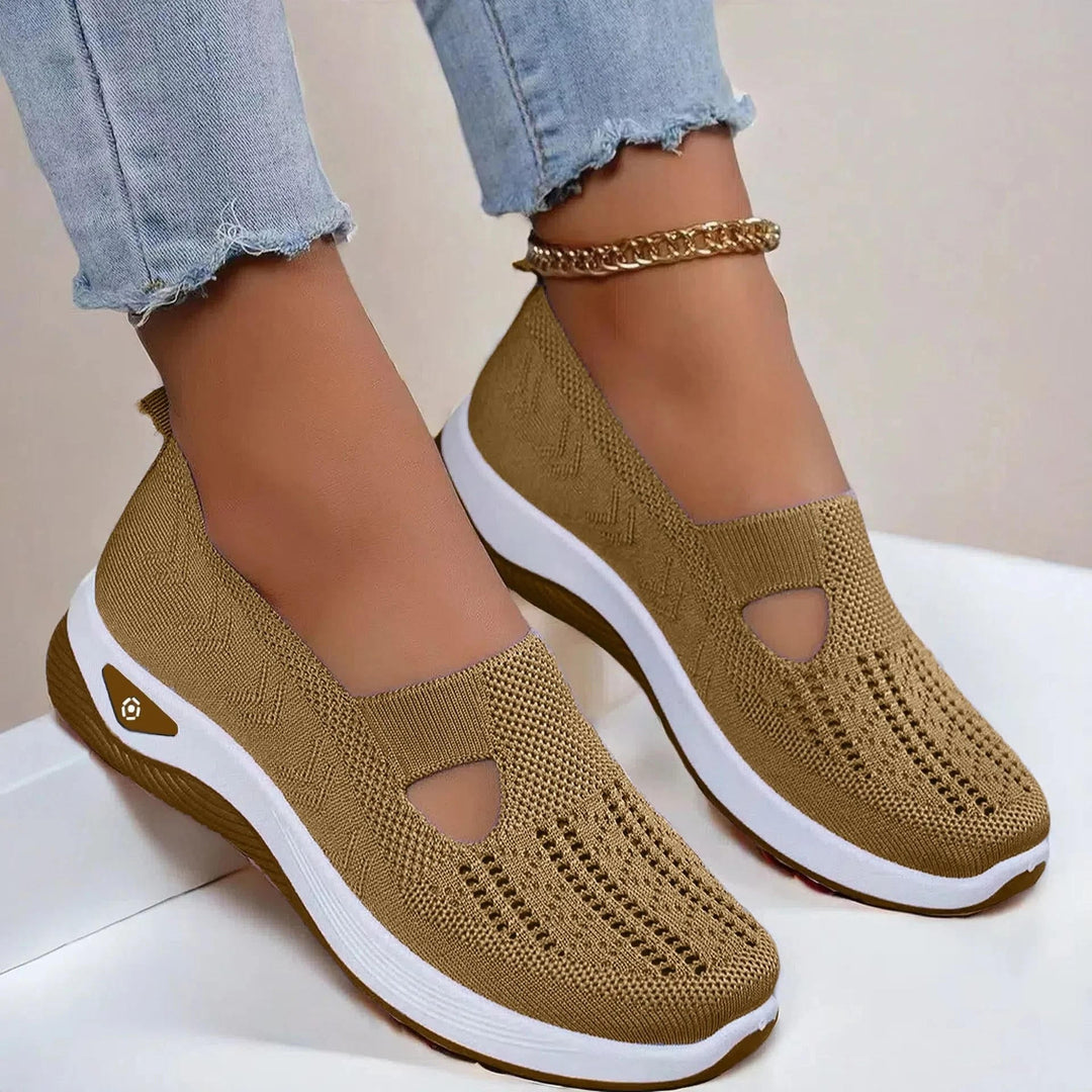 Wygodne buty damskie ortopedyczne widoczne z boku, na co dzień