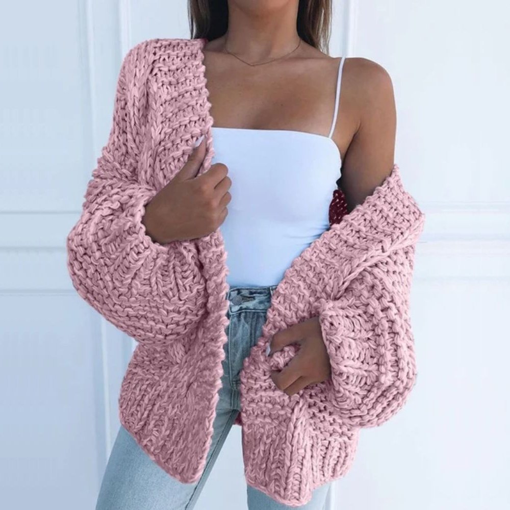 Damski sweter rozpinany bez zapięcia, gruby kardigan na jesień w zbliżeniu na splot