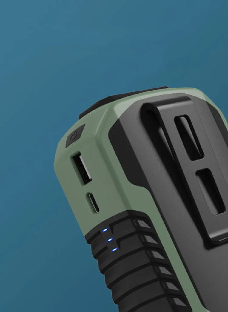 Przenośny powerbank USB z wbudowanym wentylatorem. Idealna ładowarka i wentylator kieszonkowy do chłodzenia, na lato i wakacje.