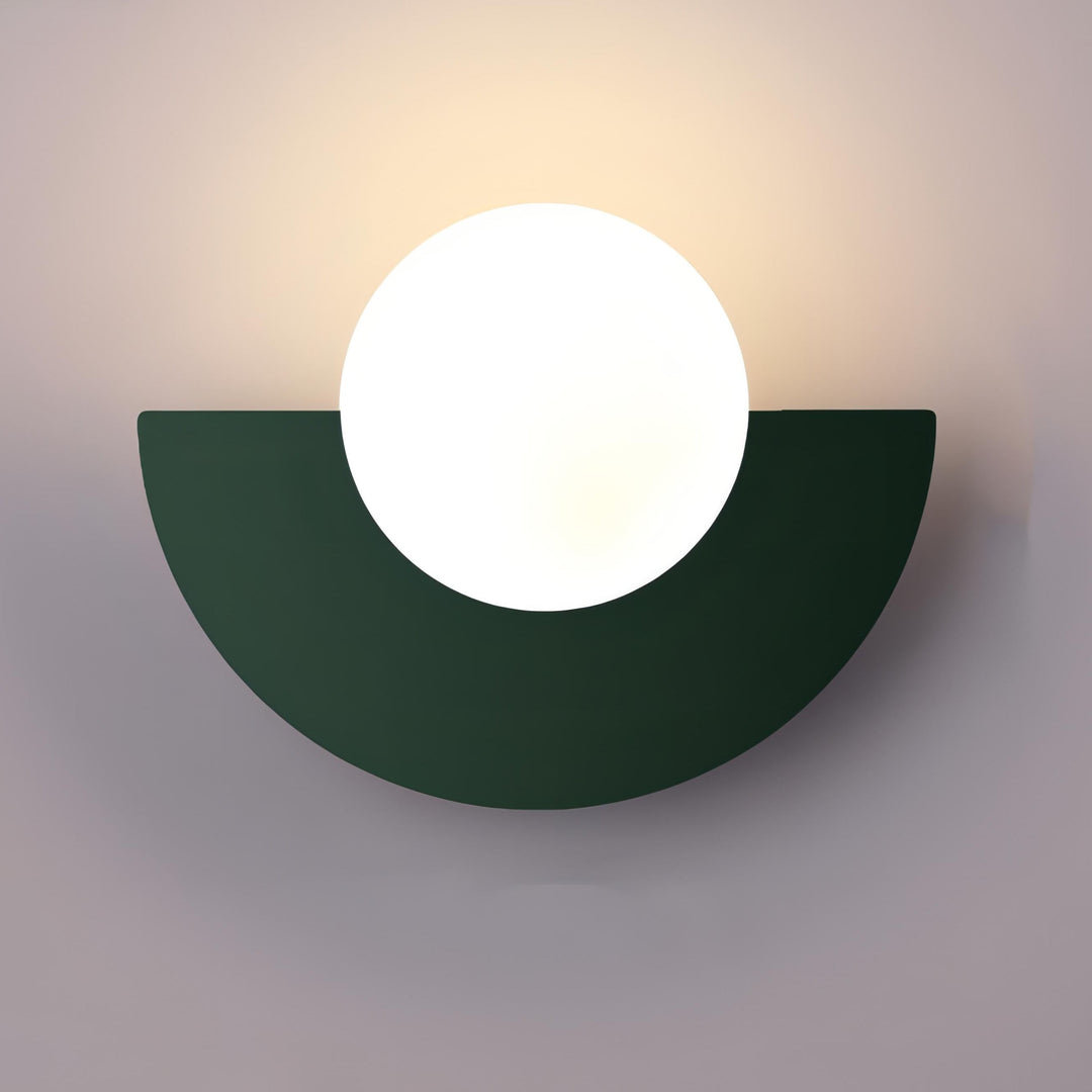Lampa ścienna LED półksiężyc, energooszczędne oświetlenie skandynawskie, do nowoczesnych wnętrz.