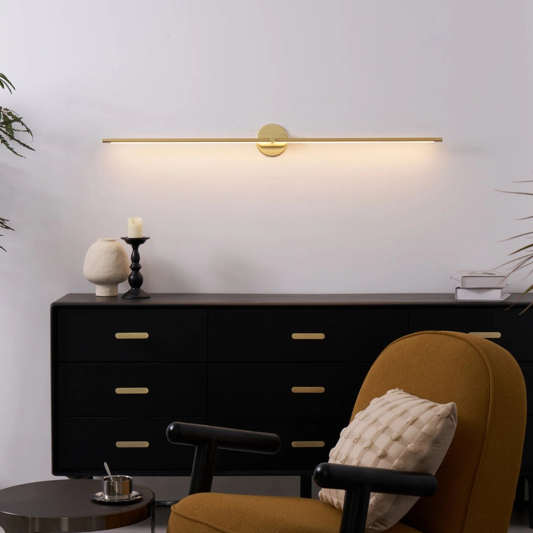 Aluminiowy kinkiet LED, lampa łazienkowa z ciepłym światłem. Minimalistyczne oświetlenie lustra.