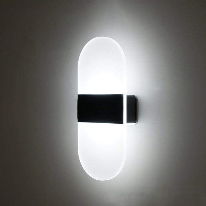 Energooszczędna lampa ścienna LED z portem USB idealna do sypialni