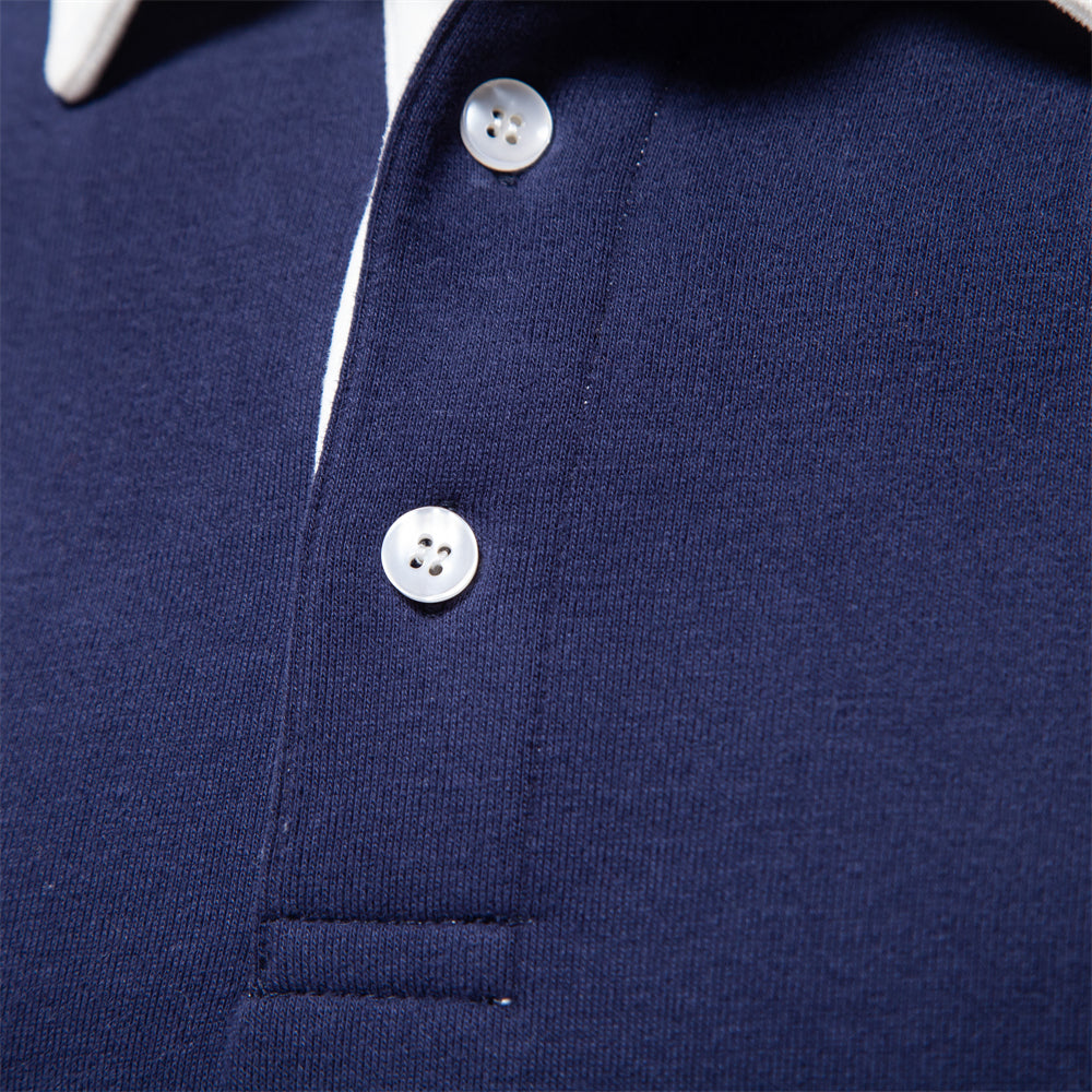 Klasyczna męska koszulka polo longsleeve, wygodna i elegancka. Długi rękaw, odzież zimowa.