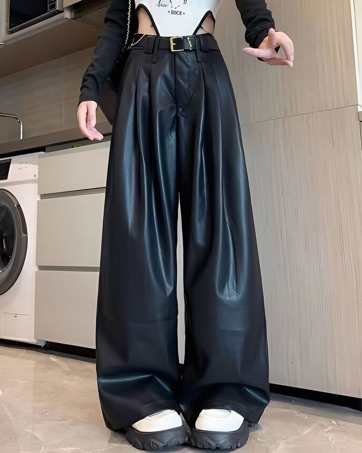 Eleganckie i modne damskie spodnie Lora z wysokim stanem, komfortowe na co dzień. Styl biurowy na jesień, dostępne w brązie.