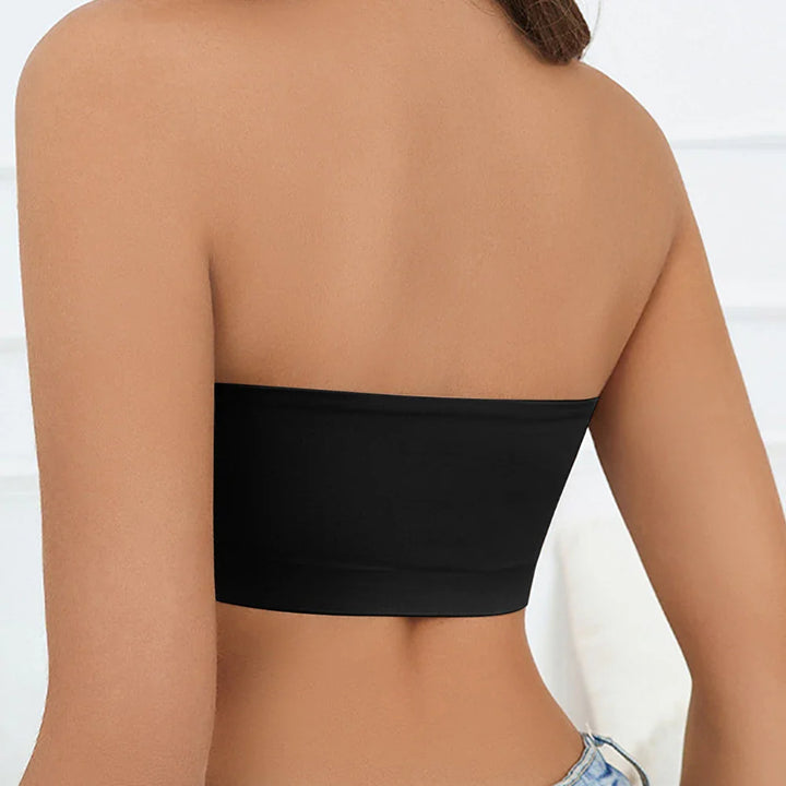 Wygodny biustonosz bandeau beżowy - idealna bielizna damska na co dzień, elegancki krój.