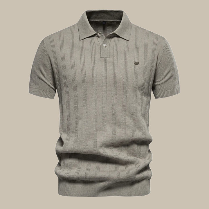 Klasyczna męska koszulka polo z kołnierzykiem, krótki rękaw, uniwersalna do casualowych i eleganckich zestawów.