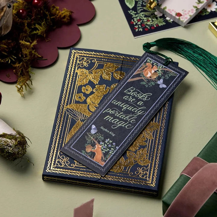 Twórczy kalendarz adwentowy z zimowymi motywami. 24 okienka pełne papierniczych niespodzianek na grudzień.