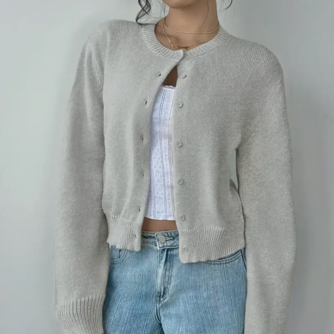 Elegancki krótki sweter damski na guziki z okrągłym dekoltem - tył