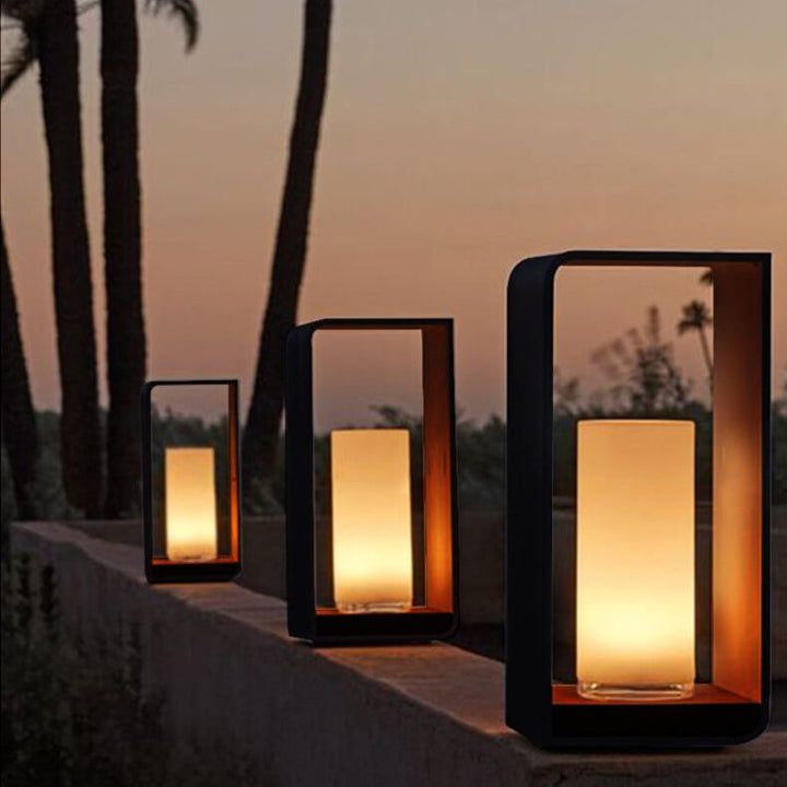Designerska lampa LED do ogrodu, oświetlenie tarasu i ścieżek.
