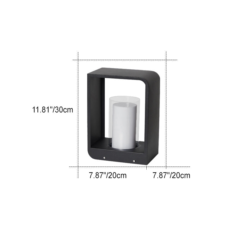 Lampa LED ogrodowa przy ścieżce, oświetlenie chodnika w nowoczesnym ogrodzie.