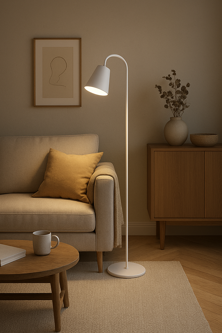 Stylowa lampa podłogowa o nowoczesnym designie pasująca do wnętrza