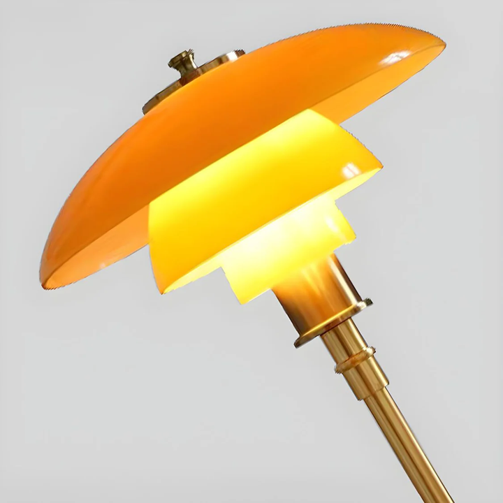 Minimalistyczna lampa stołowa LED, biała, w stylu skandynawskim. Dekoracyjne światło do czytania.