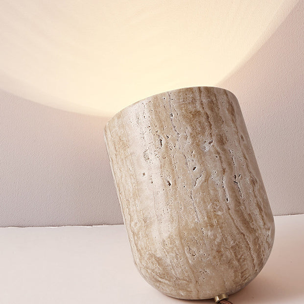 Prosta lampa stołowa walec. Minimalistyczne oświetlenie, idealna jako lampka nocna, japoński design do domu.