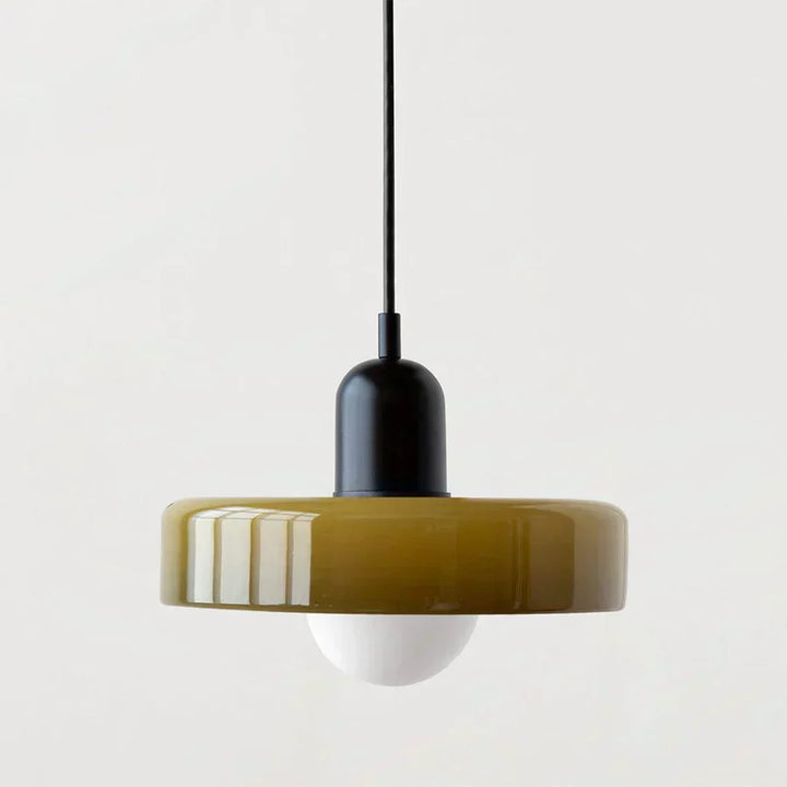 Nowoczesna lampa sufitowa, oświetlenie wnętrz. Styl skandynawski.