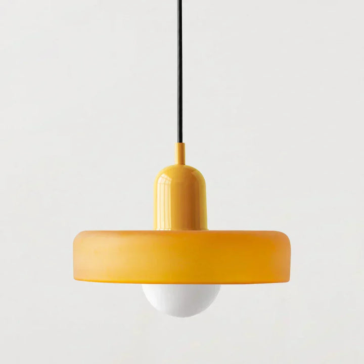 Nowoczesna lampa sufitowa, minimalistyczny design. Do salonu.