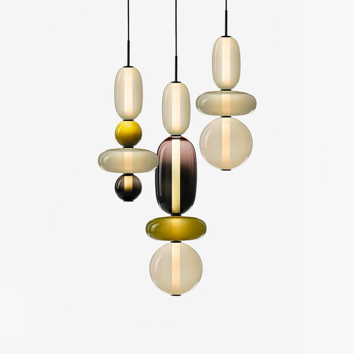 Lampa sufitowa do sypialni, stylowe szkło cukrowe, elegancka i funkcjonalna.