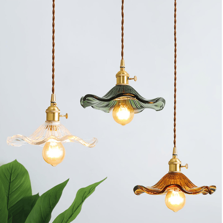 Lampa sufitowa Hibiskus, kwiatowa szklana konstrukcja, idealna do salonu, sypialni. Nowoczesne oświetlenie LED.