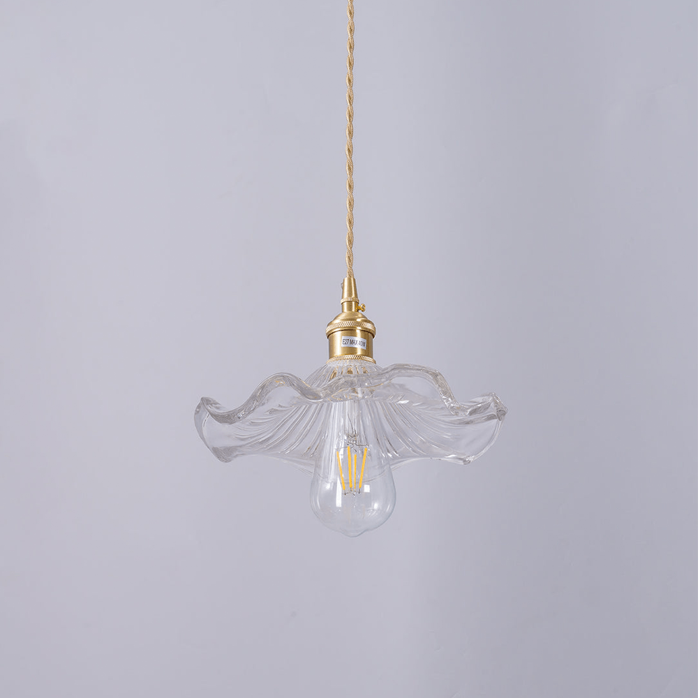 Lampa sufitowa Hibiskus w stylu kwiatowym, szklana, z energooszczędnym oświetleniem LED.