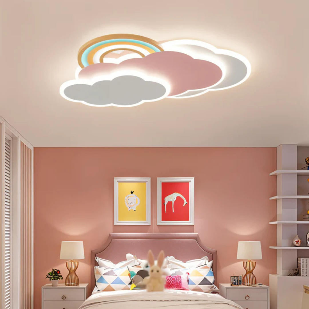 Lampa sufitowa LED dla dzieci z motywem tęczy i chmurek. Idealne oświetlenie do pokoju dziecka, tworzące bajkowy nastrój.