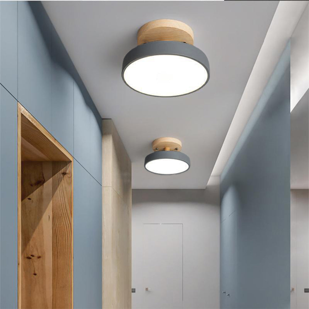 Minimalistyczna lampa LED sufitowa, idealna do sypialni.