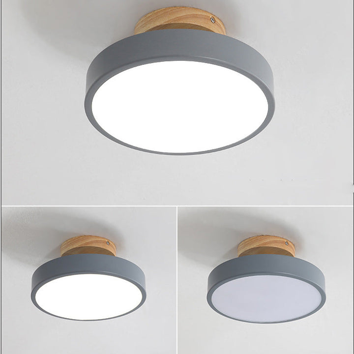 Lampa sufitowa LED energooszczędna, nowoczesna, do salonu lub biura.
