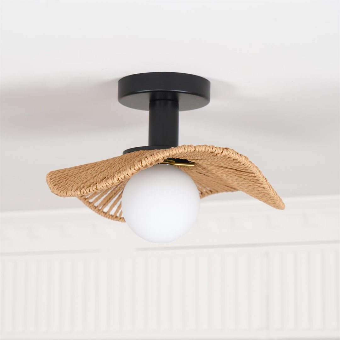 Elegancka lampa sufitowa Tilda. Lina konopna, szkło, metal, styl nowoczesny.