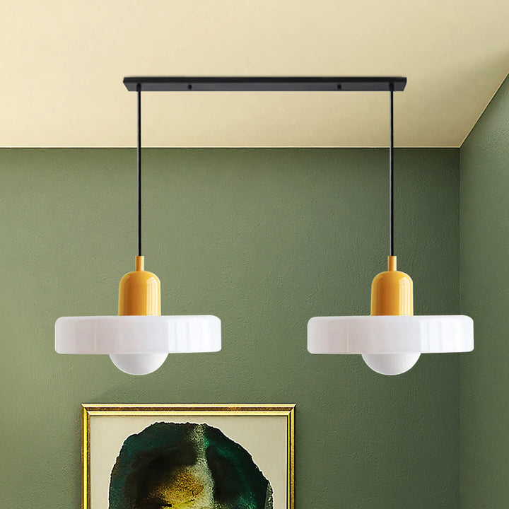 Lampa minimalistyczna z dwoma kloszami, do salonu, nowoczesna.