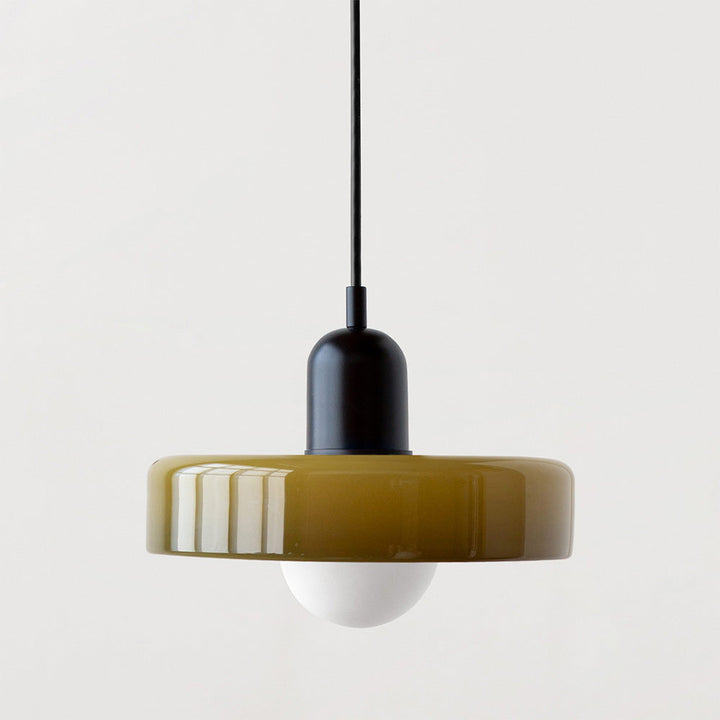 Eleganckie oświetlenie dekoracyjne, lampa wisząca z dwoma kloszami.